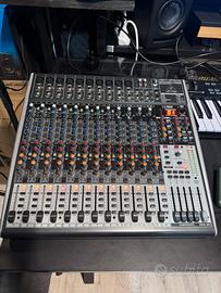 Mixer Behringer XENYX X2442usb