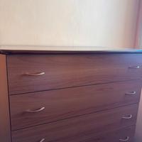 Cassettiera con 7 cassetti