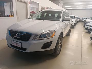 Volvo XC 60 XC60 D4 Geartronic Momentum