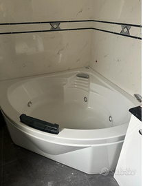 SVUOTO CASA – Arredo bagno completo (vasca Albatro