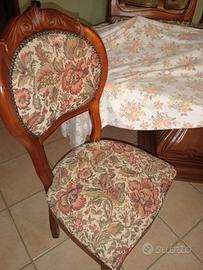 Tavolo in radica più sedie