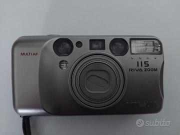 Macchiuna fotografica Minolta Riva Zoom 115