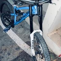 Downhill 26