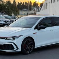 Volkswagen Golf 8 GTI 2.0 TSI 245CV