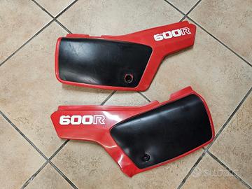 Fianchetti laterali Honda XL 600 R