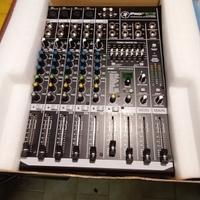 Mixer Mackie PRO FX8