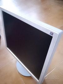 Monitor LCD Sony SDM S-93 VGA 19''