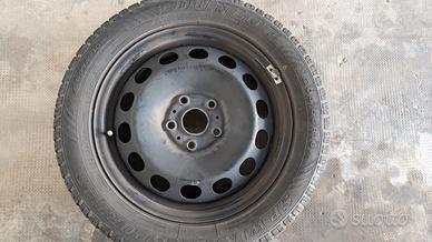 cerchi in ferro con ruote invernali 