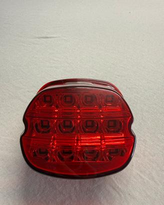 LUCE DI POSIZIONE POSTERIORE Harley Davidson