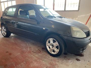 Renault Clio 1.9 diesel 3 porte RN