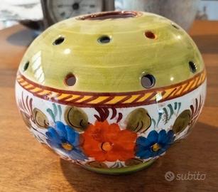 Vaso artigianale Deruta dipinto tema fiori
