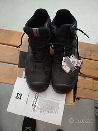 Scarpe antifortunistics