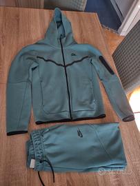 Tuta completa Nike Tech Fleece tg XS
originale 