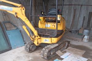 miniescavatore PC 12 