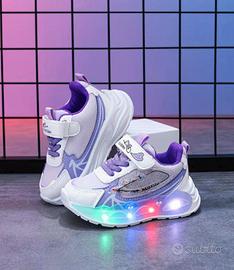 SCARPINE BAMBINA N. 22 CON LUCI