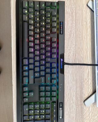 Corsair K70 Tastiera RGb