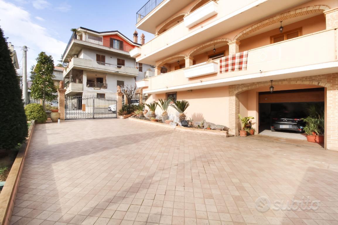 House in Mosciano Sant'Angelo, Teramo - Vista 4