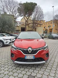 Renault Captur Plug-in Hybrid E-Tech 160 CV I...