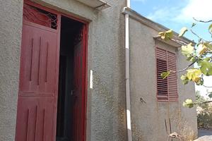 Casa indipendente con terreno