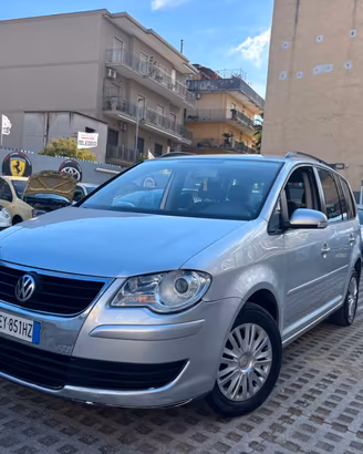 Volkswagen Touran 2.0 Highline Ecofuel
