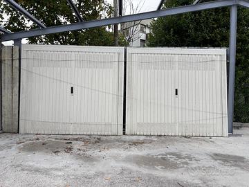 Serranda basculante in metallo verniciato