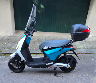 EScooter Piaggio 1 da 50km