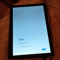 Tablet E 15 con cover 