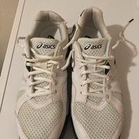Scarpe Padel Asics n. 42 praticamente Nuove