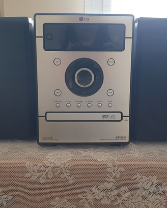 Stereo Mini hi-fi LG XC102