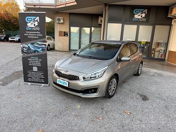 Kia Ceed cee'd 1.6 CRDi 110 CV - Neopatentati