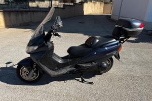 Suzuki Burgman Luxury 400per ricambi