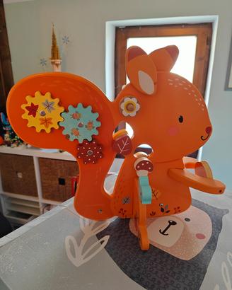 scoiattolo legno gioco bambini