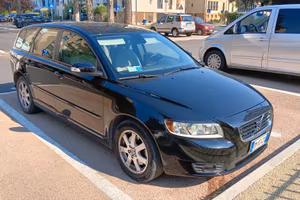 🛑 VOLVO V-50 🛑 Leggi attentamente,Grazie 🛑 