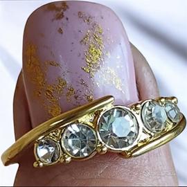 Anello Retrò con Cinque Brillanti – Taglia 10