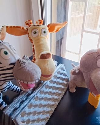 peluches Madagascar