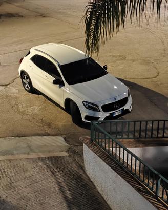 Mercedes GLA 