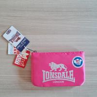 Bustina con powerbank Lonsdale 