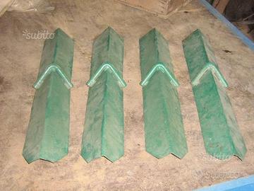 Angolari per legature casse su rimorchio