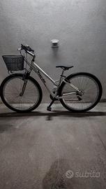 Mountain Bike Vario 28 Donna Eccellente Nuova 