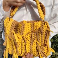 Borsa a spalla handmade in fettuccia giallo beige 