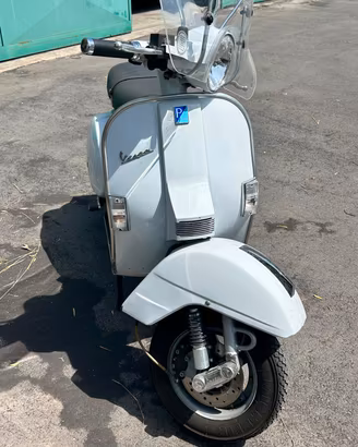 vespa pari al nuovo sempre tenuta bene 