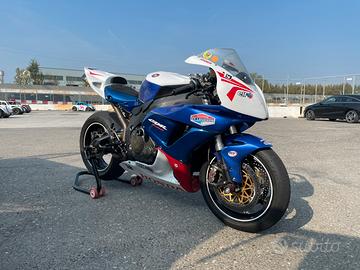 HONDA CBR1000RR 2006 - pronto pista