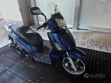 Kymco People 250 CC