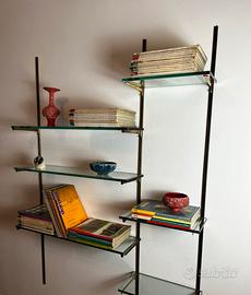 Libreria in ottone e cristallo anni 60