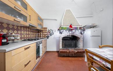 Appartamento a Modigliana 10 locali