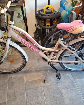 bicicletta per ragazza