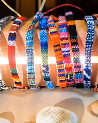 12 Bracciali Boho Surfer Beach intrecciati, color