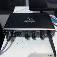 Microfono e scheda audio