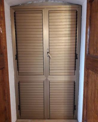 Porta persiana in alluminio