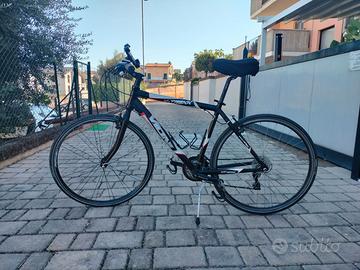 Vicini X-Trek 28” trekking alluminio Shimano Alivi